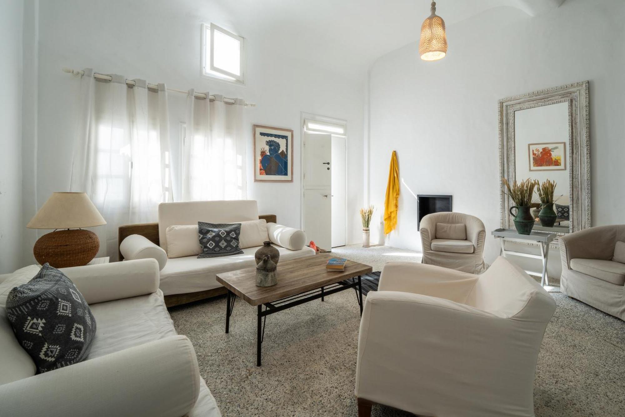 Astra House By Mykonos Mood *